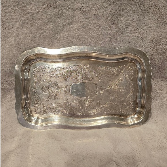 Oneida Community Other - Vintage Oneida Community Tudor Plate #612 Silver Plated Ornate Serving Tray